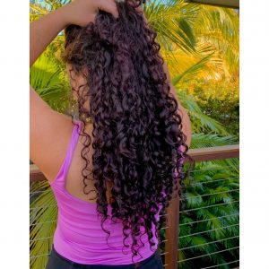 Mediterranean Curly Hair Routine: A Guide for Mediterranean Girls